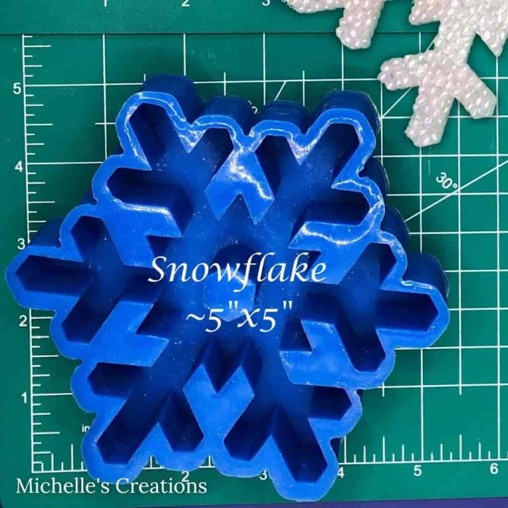 winter freshie molds