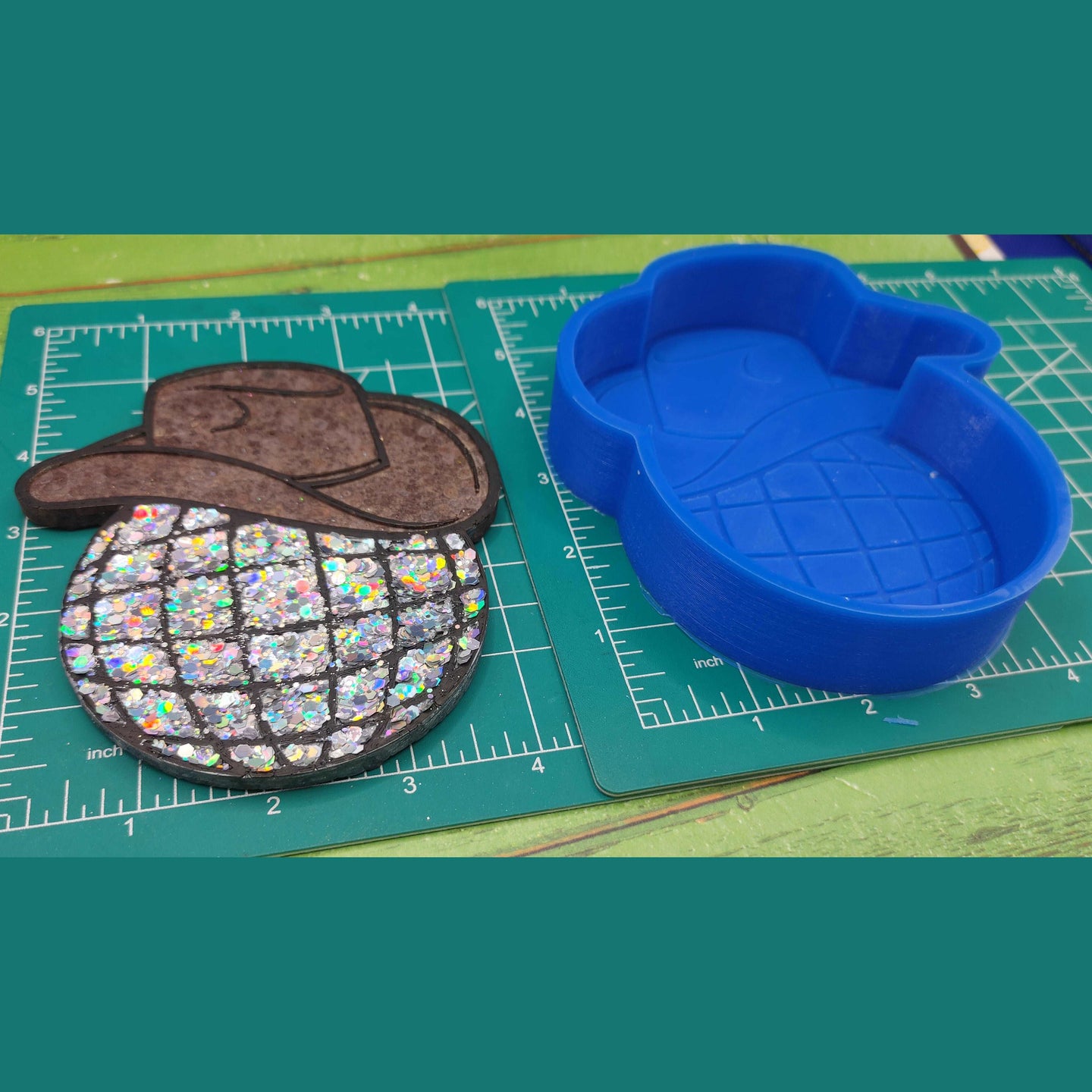 Disco Ball with cowboy hat - Silicone freshie mold