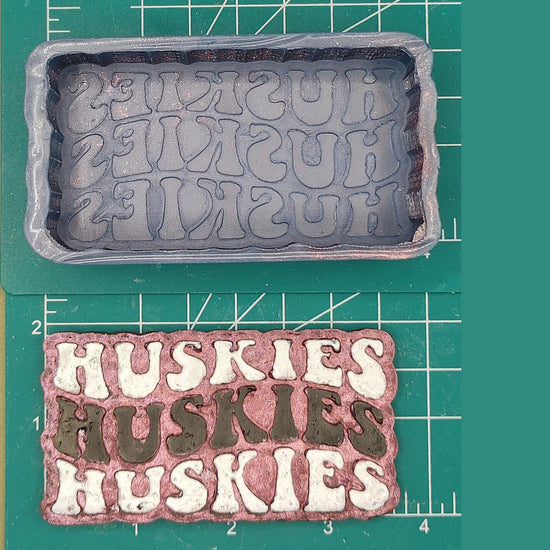 Huskies 3x Retro Font - Silicone Freshie Mold
