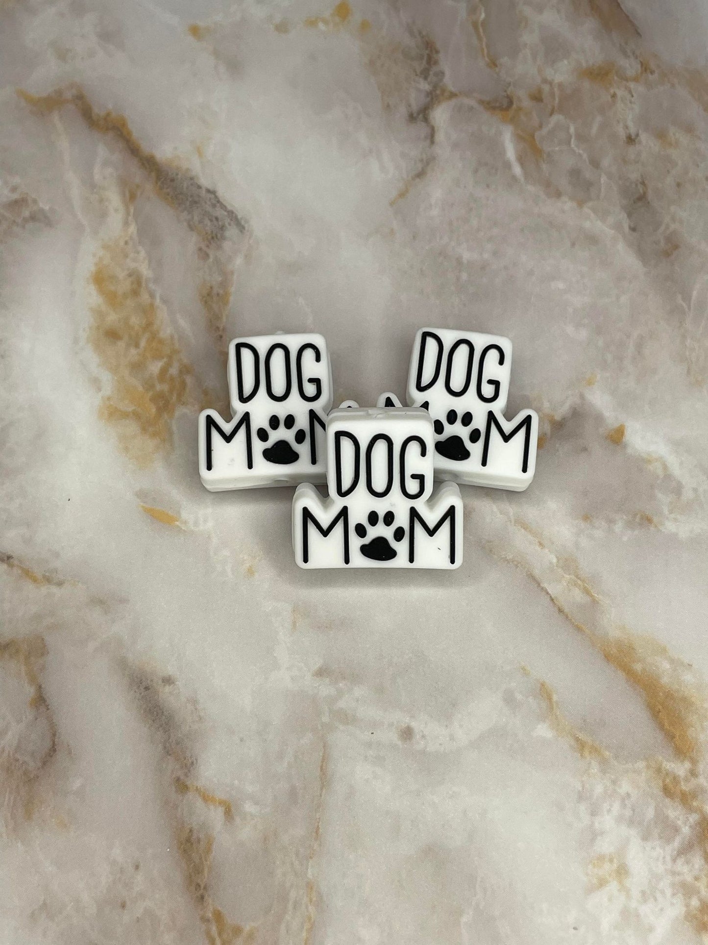 DOG MOM SILICONE FOCAL