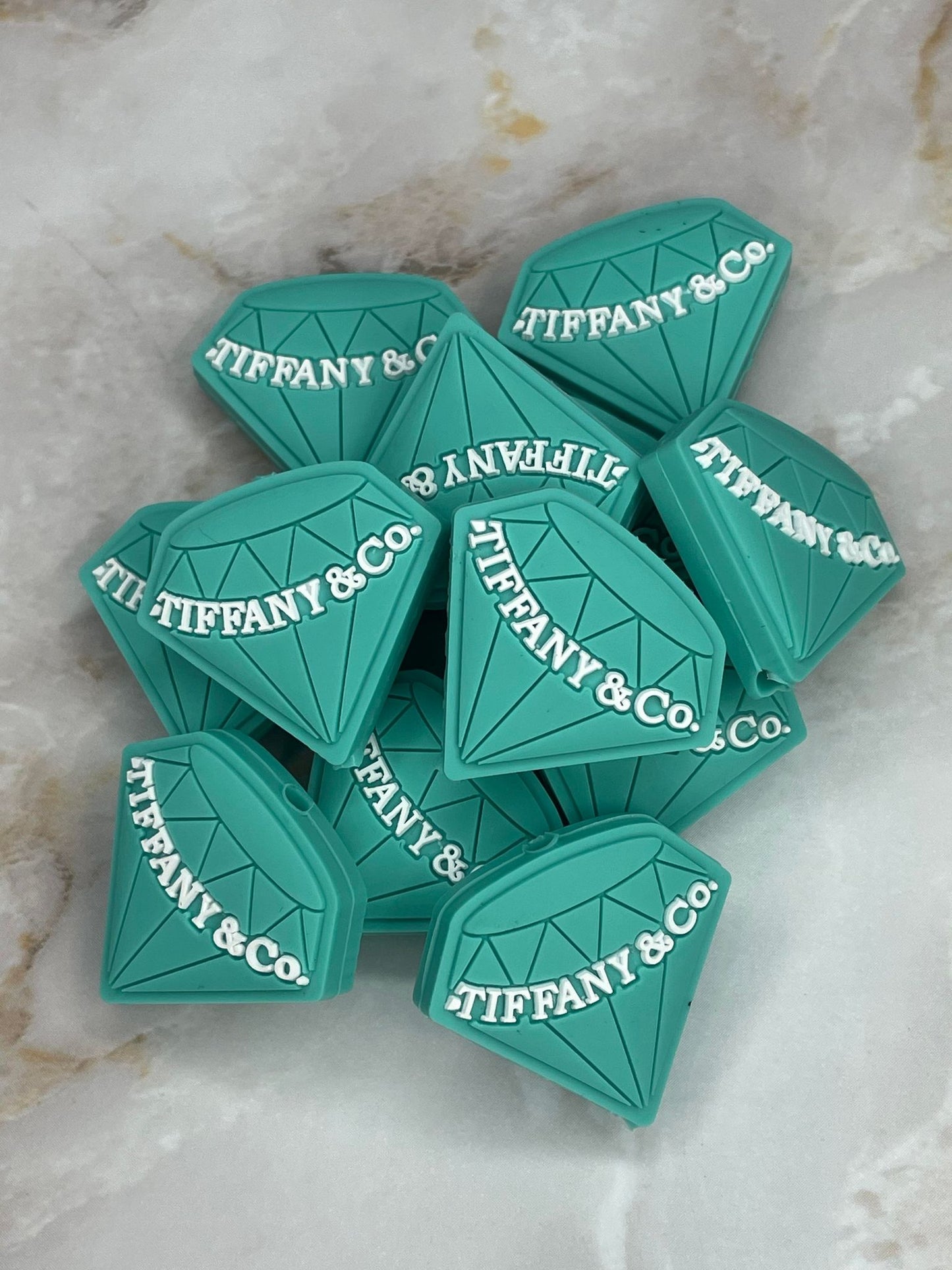 TIFFANY DIAMOND SILICONE FOCAL