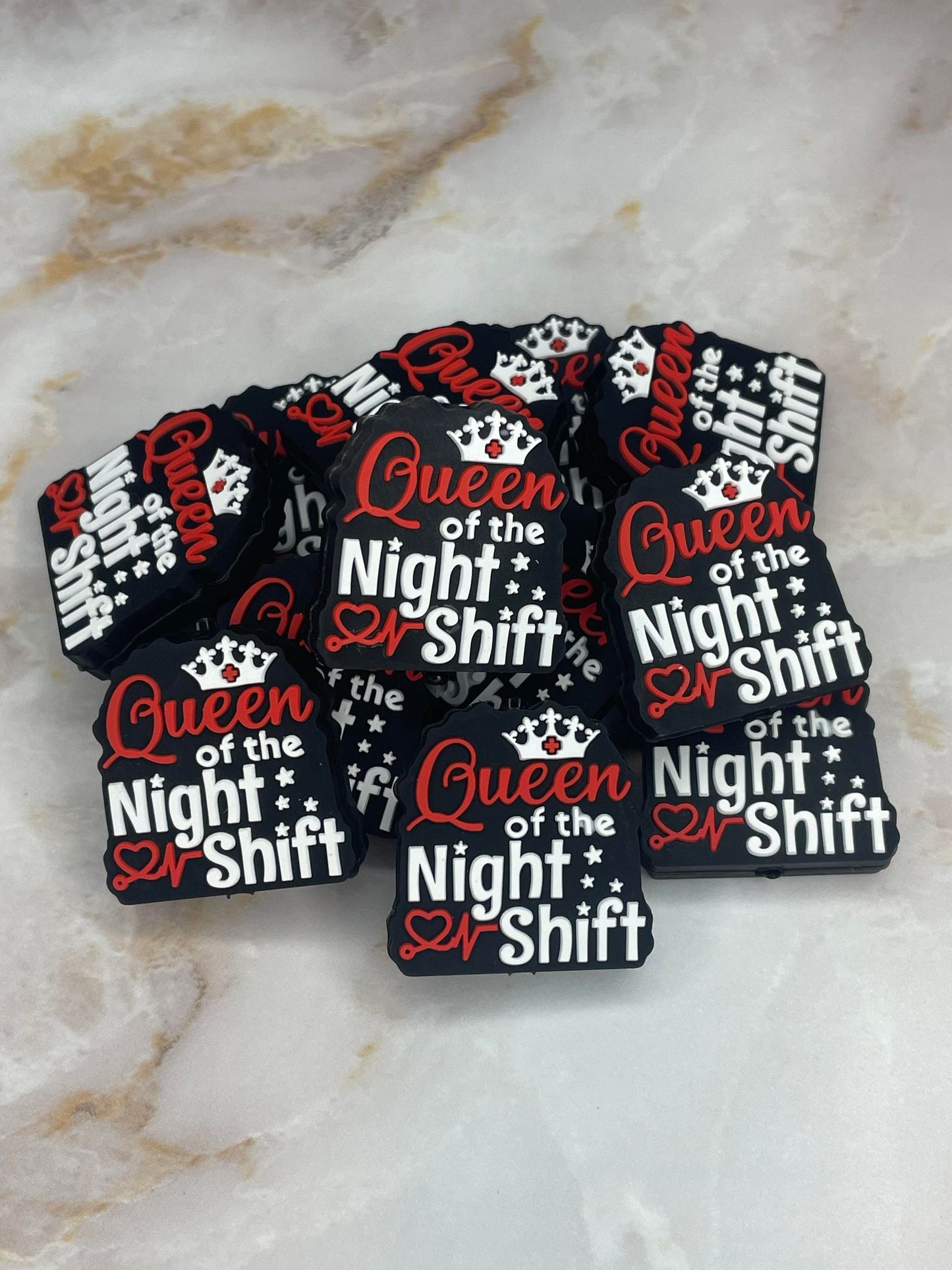 QUEEN OF THE NIGHT SHIFT SILICONE FOCAL B31