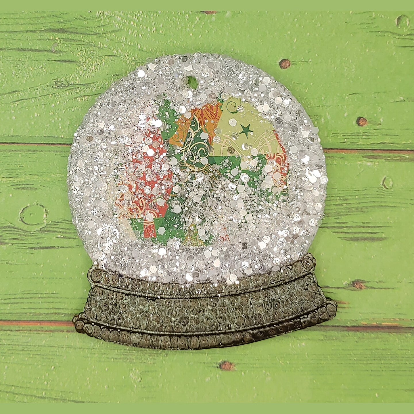 Snowglobe shaker mold insert plastic covers